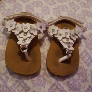 Teeny toes baby sandals